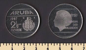 ����� 2 1/2 ������� 1987