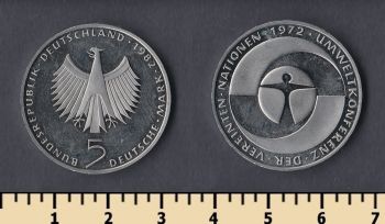 5  1982