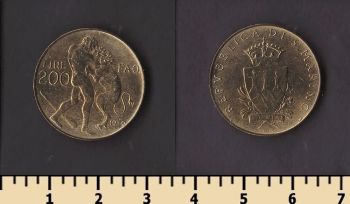 ���-������ 200 ��� 1979