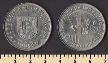 ���������� 100 ������ 1990